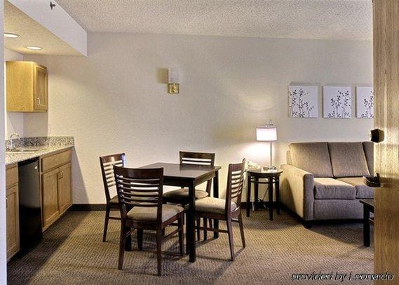 Sleep Inn & Suites Near Columbus - State University Area Bilik gambar