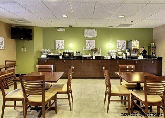 Sleep Inn & Suites Near Columbus - State University Area Restoran gambar