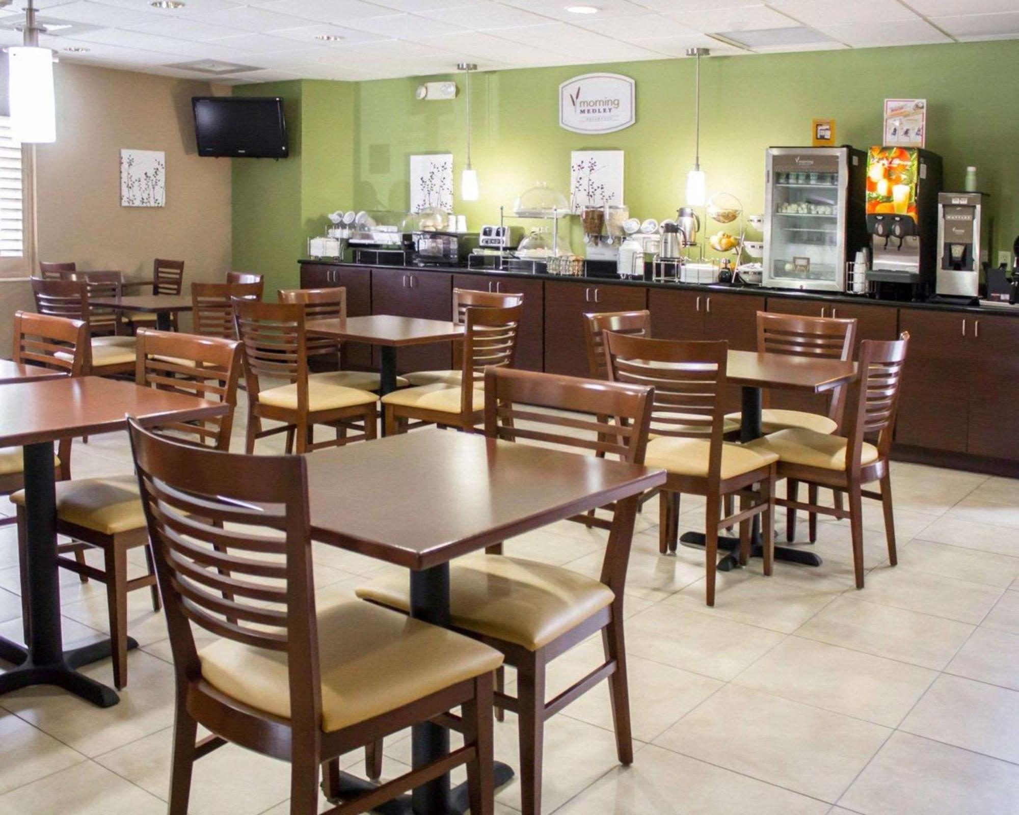 Sleep Inn & Suites Near Columbus - State University Area Luaran gambar